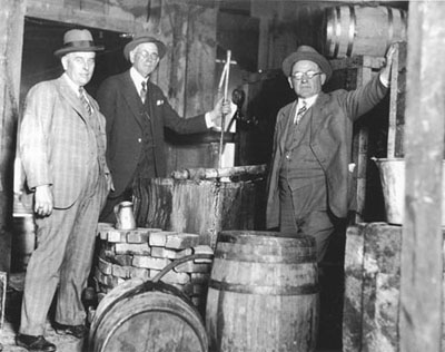 Organized Crime in the 1920’s - Prohibition