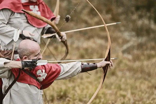 Recreation of an archer using a longbow.